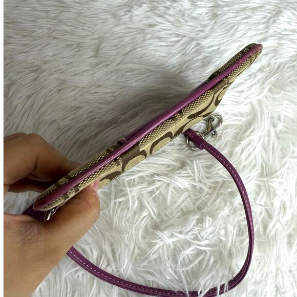 COACH y2k Purple Brown Signature Canvas Wristlet - Picture 3 of 8